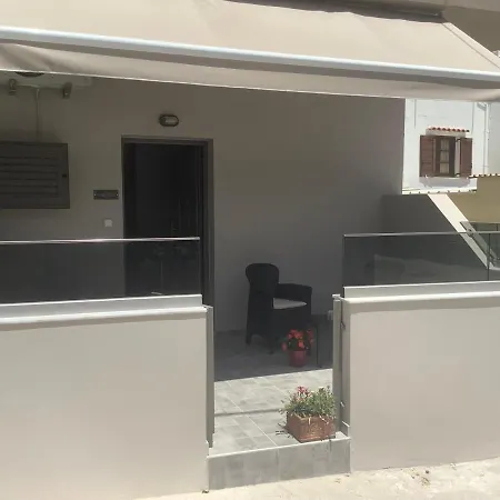 Aretousa Apt, Few Steps Away From The Beach! Διαμέρισμα Ρέθυμνο